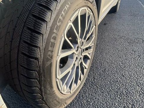 Used 2021 Jeep Grand Cherokee L Summit image 4