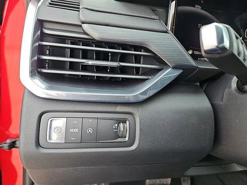 New 2026 GMC Acadia Elevation image 15