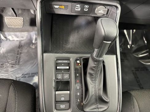 Used 2023 Honda CR-V EX image 19
