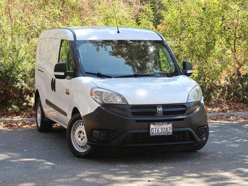 Used 2016 RAM ProMaster City Tradesman FWD image 2