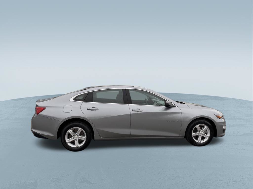 Used 2024 Chevrolet Malibu LT FWD image 9