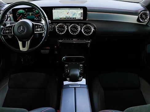 Used 2023 Mercedes-Benz CLA 250 CLA 250 image 29