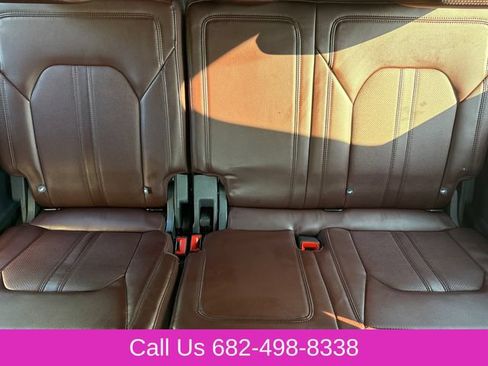 Used 2024 Ford Expedition Max Limited AWD/4WD image 19