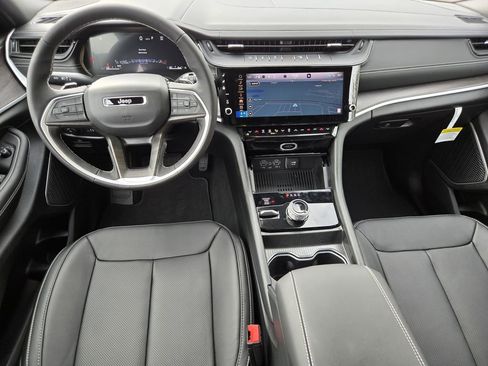 New 2026 Jeep Grand Cherokee Limited AWD/4WD image 12