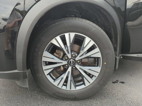 Certified 2023 Nissan Rogue SV FWD image 49