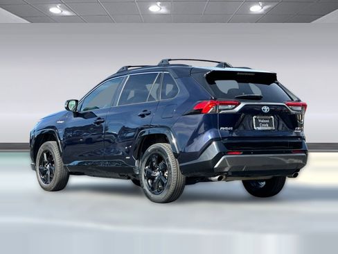 Used 2020 Toyota RAV4 XSE image 3