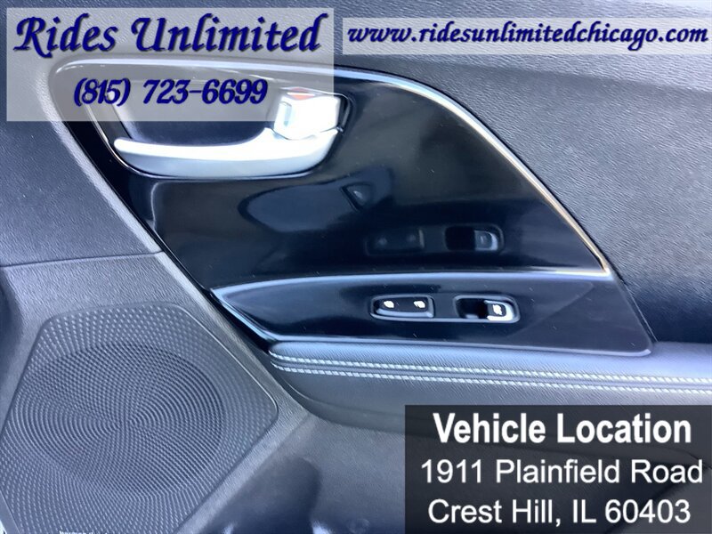 Used 2019 Kia Niro S Touring FWD image 15