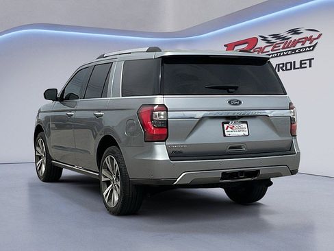 Used 2021 Ford Expedition Limited image 3