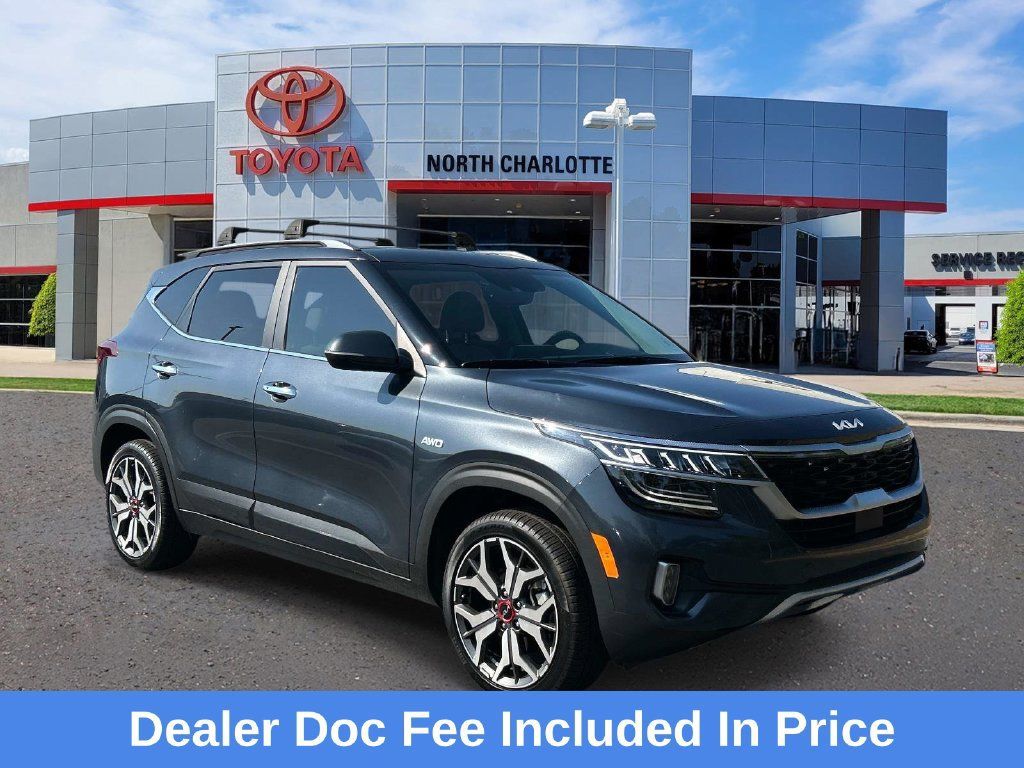 Used 2022 Kia Seltos SX w/ Sunroof Package AWD/4WD 360° Tour