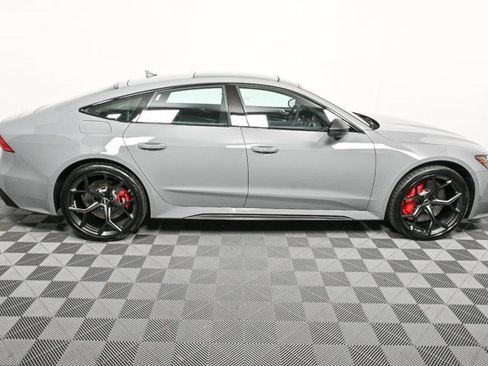 New 2025 Audi RS 7 performance Sportback image 2