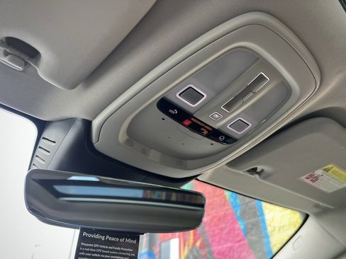 Used 2023 Volvo S60 B5 Ultimate image 56