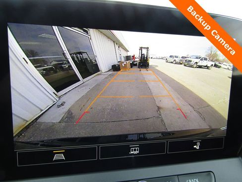 Used 2025 Chevrolet Blazer RS image 16