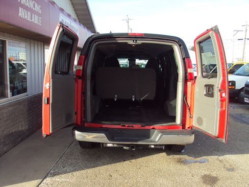 Used 2013 Chevrolet Express 1500 LT w/ LT Preferred Equipment Group image 8