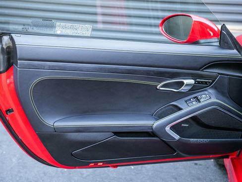 Used 2025 Porsche 718 Boxster GTS RWD image 21