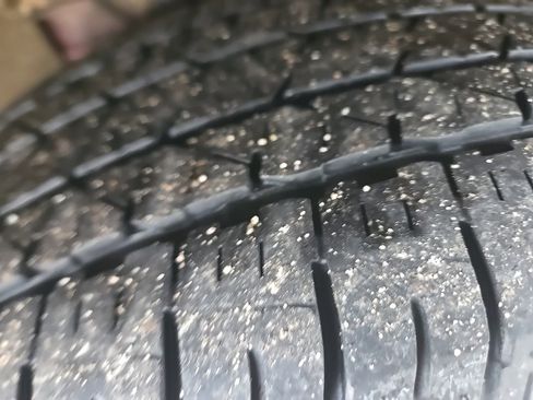 Used 2019 Buick Envision Essence image 43