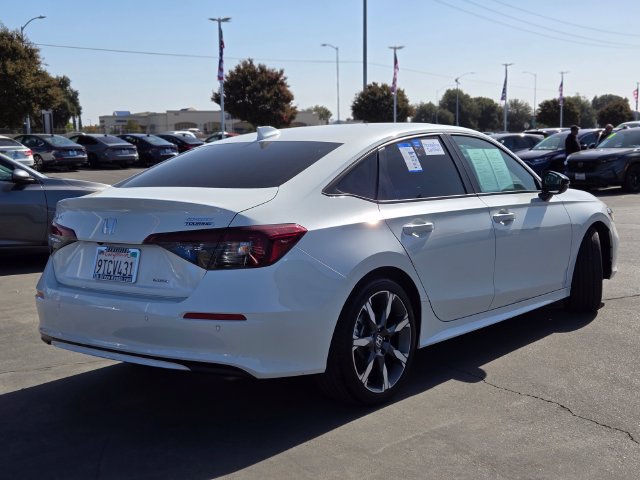 Used 2025 Honda Civic Sport Touring image 4