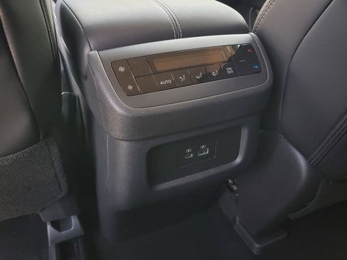 New 2025 Nissan Pathfinder SL w/ Cargo Package image 12