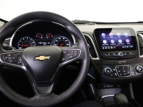 Used 2024 Chevrolet Malibu LT image 56