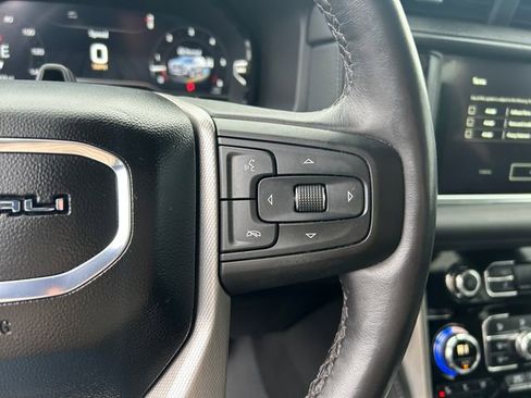 Used 2024 GMC Yukon Denali w/ Denali Reserve Package AWD/4WD image 18