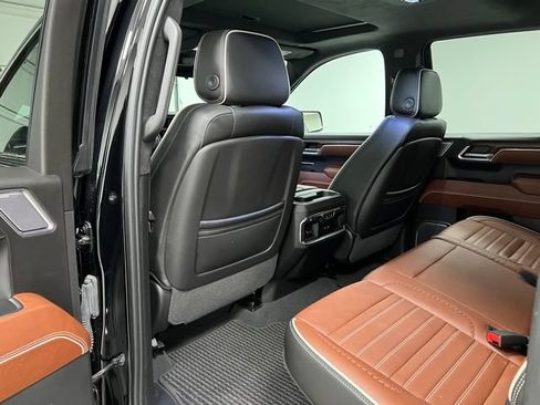 Used 2023 GMC Sierra 1500 Denali Ultimate AWD/4WD image 43