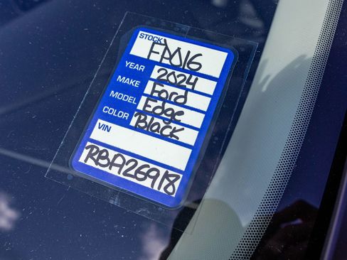 New 2024 Ford Edge SEL w/ Convenience Package image 42