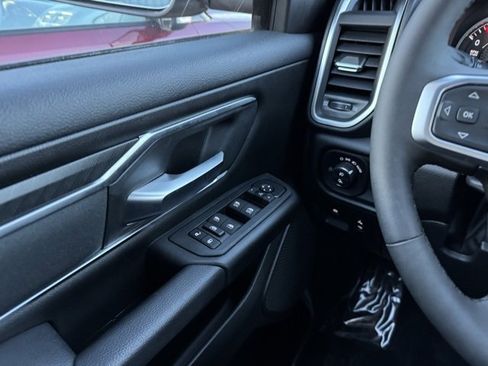 Used 2025 RAM 1500 Big Horn image 30