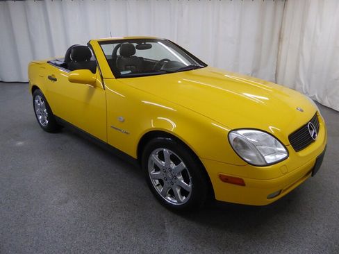 Used 1998 Mercedes-Benz SLK 230 image 1