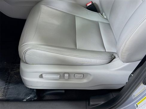 Used 2018 Honda Pilot EX-L image 18