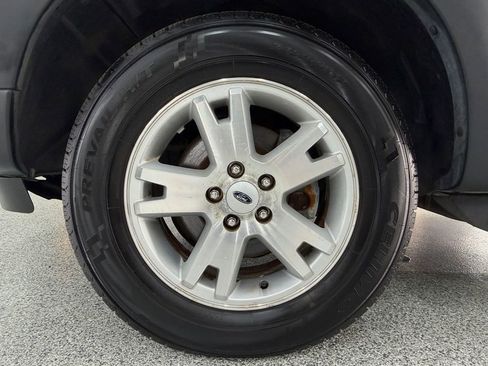 Used 2007 Ford Explorer XLT AWD/4WD image 42