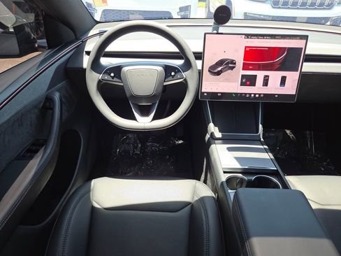 Used 2026 Tesla Model Y Long Range AWD/4WD image 25