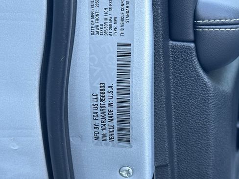 New 2026 Jeep Grand Cherokee L 4WD image 30