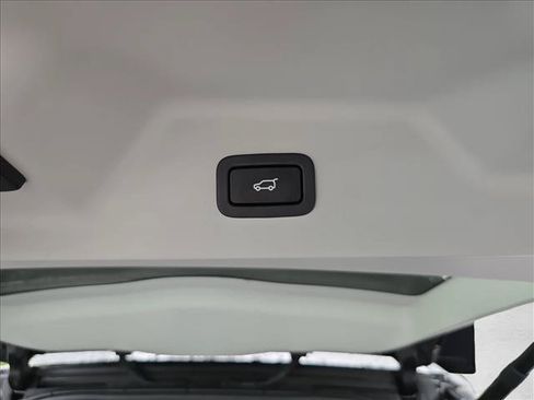 Used 2014 Land Rover Range Rover HSE AWD/4WD image 13