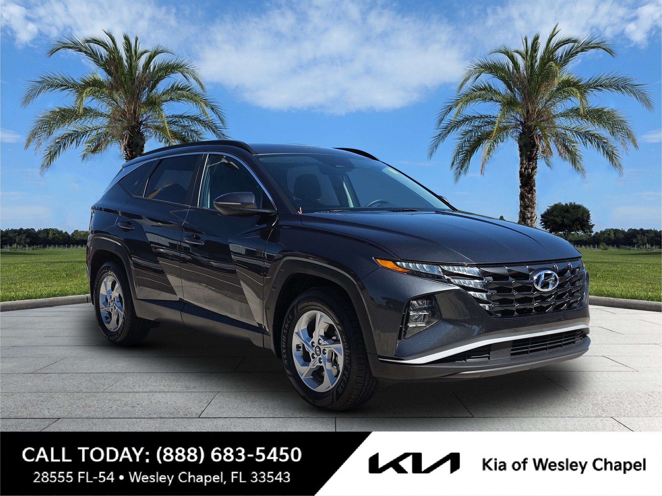 Used 2022 Hyundai Tucson SEL w/ Cargo Package FWD image 1