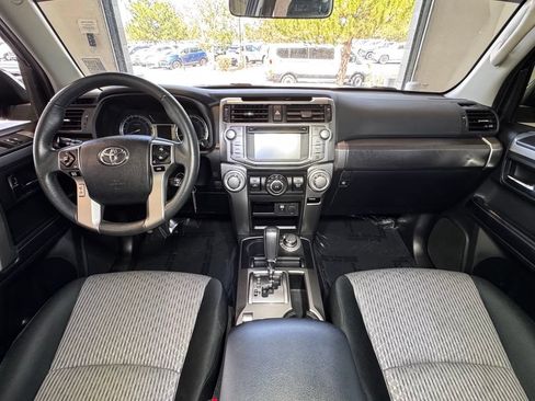 Used 2019 Toyota 4Runner SR5 AWD/4WD image 15