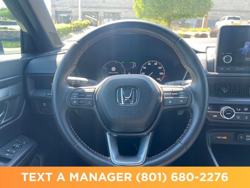 Used 2025 Honda CR-V Sport image 18