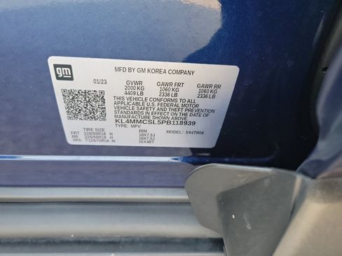 Used 2023 Buick Encore GX Preferred w/ Cold Weather Comfort Package AWD/4WD image 38