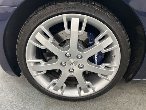 Used 2012 Maserati GranTurismo Convertible image 30