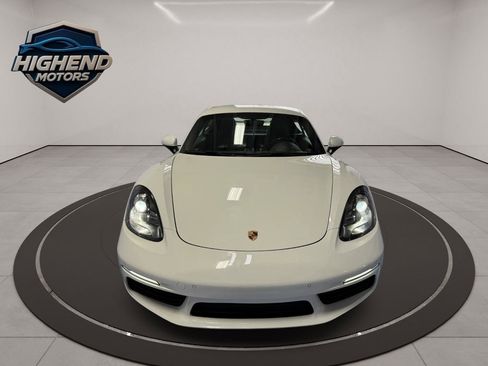 Used 2018 Porsche 718 Cayman w/ Sport Chrono Package image 13