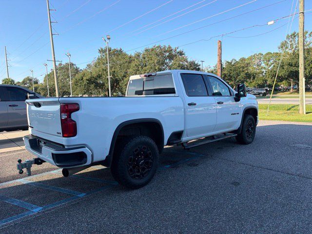 Used 2021 Chevrolet Silverado 2500 LTZ w/ LTZ Plus Package AWD/4WD image 4