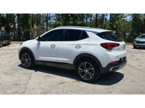 Used 2021 Buick Encore GX Essence FWD image 6