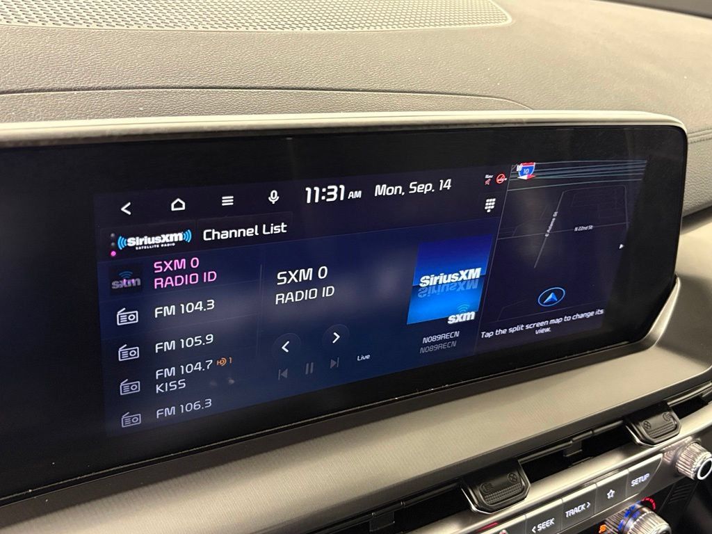 Used 2025 Kia Telluride S FWD image 26