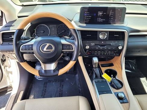 Used 2021 Lexus RX 350L Premium w/ Premium Package AWD/4WD image 9