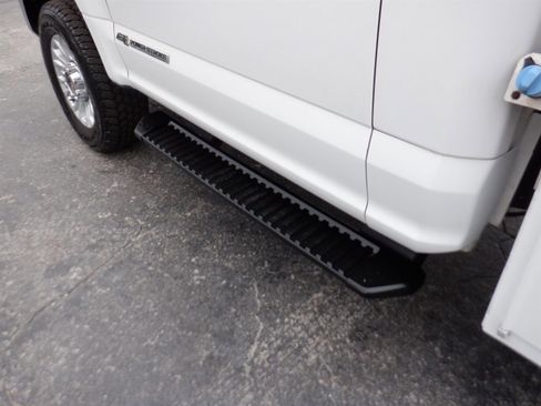 Used 2020 Ford F350 XLT image 11