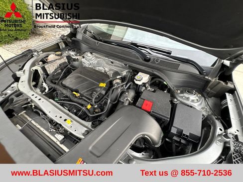 Used 2024 Chevrolet Trax RS w/ Driver Confidence Package FWD image 67