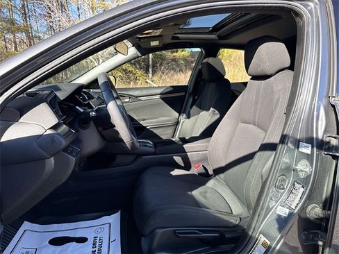 Used 2019 Honda Civic EX image 13