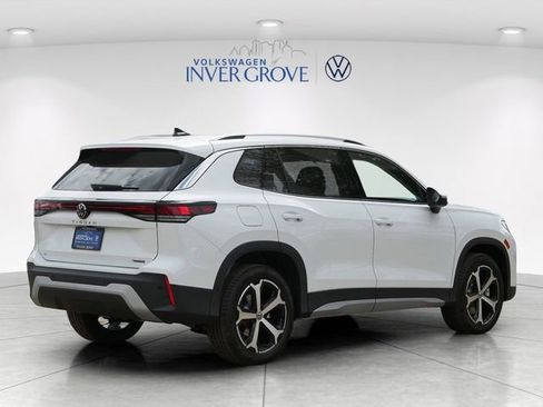 New 2026 Volkswagen Tiguan SE AWD/4WD image 2