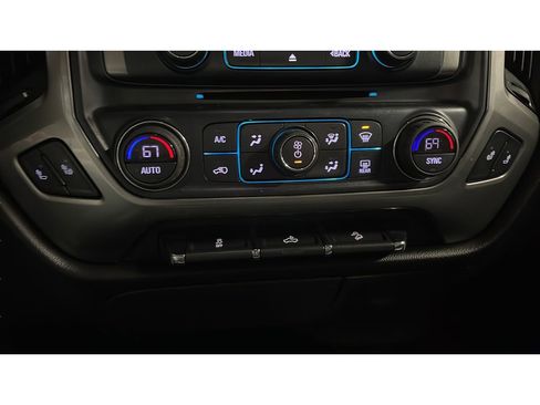 Used 2018 Chevrolet Silverado 1500 LT w/ All Star Edition image 14