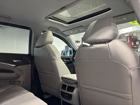 Used 2014 Acura MDX SH-AWD w/ Technology Package image 17