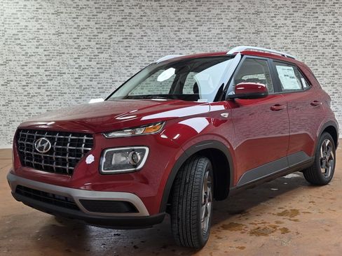 New 2026 Hyundai Venue SEL image 4