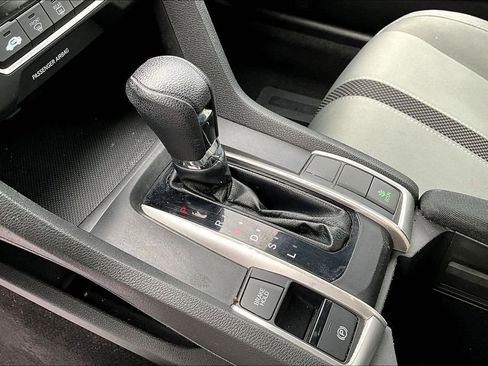 Used 2020 Honda Civic LX image 13